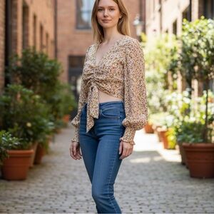 Stillwater Floral Print Tie Front Blouse Size M